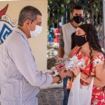 ESTUDANTES RECEBEM APOIO NA REALIZAÇÃO DO ENEM 2021